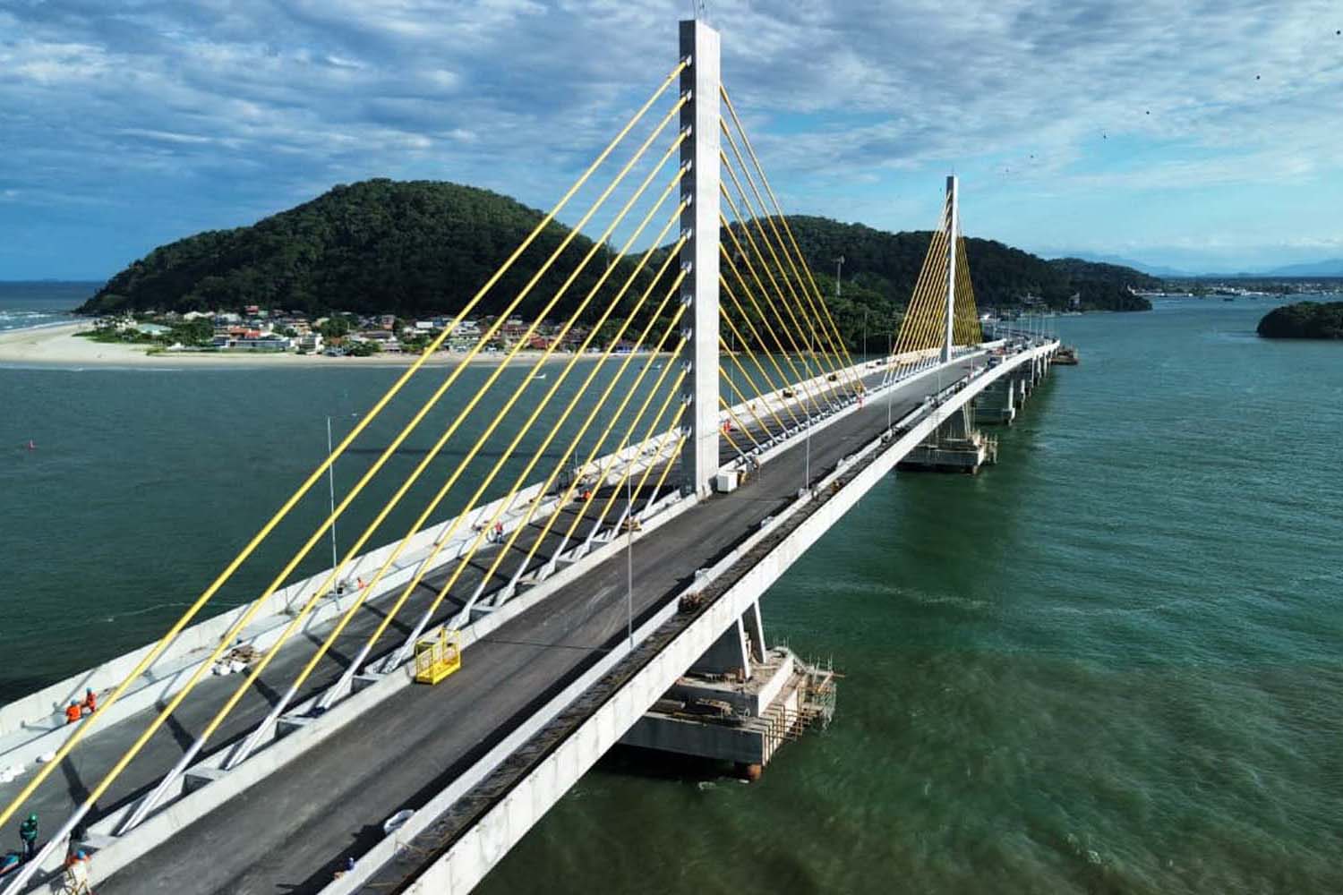 Paisagem urbana e arquitetura litorânea em Matinhos
